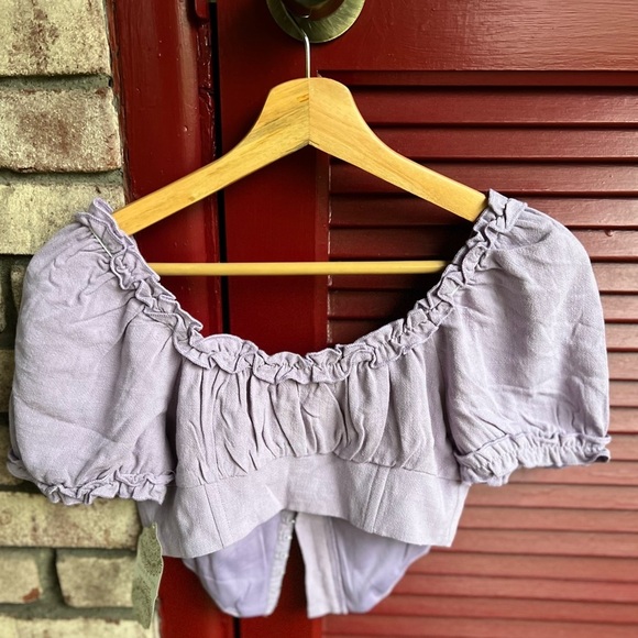 Altar’d State small lily linen fabric ruffle trim puff sleeves corset top - Picture 5 of 10